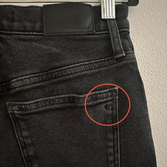 Madewell 10” High Rise Skinny Jeans in faded black, size 27P - Picture 10 of 10